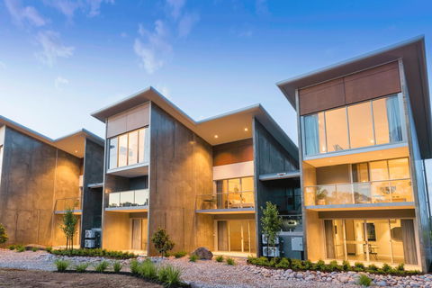Maya Maya At Mandoon Estate - Sydney 4u 0