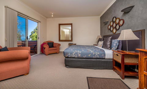 Chimes Spa Retreat - Sydney 4u 14