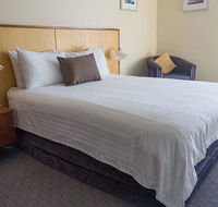 Ocean Beach Hotel - Sydney 4u