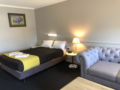 Dog Rock Motel - Sydney 4u 27