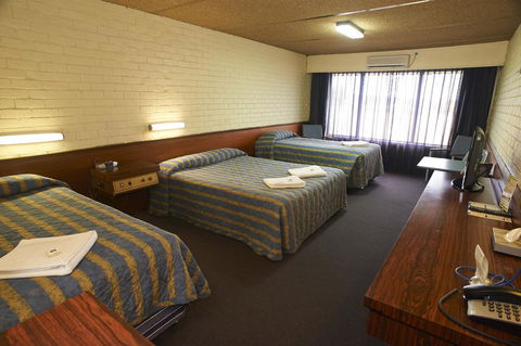 Dog Rock Motel - Sydney 4u 42