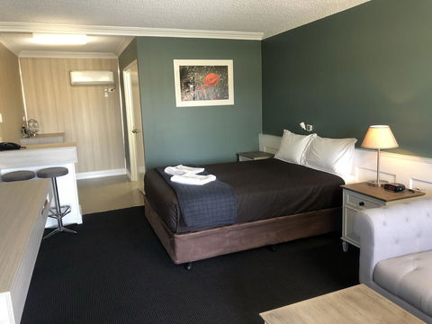 Dog Rock Motel - Sydney 4u 10