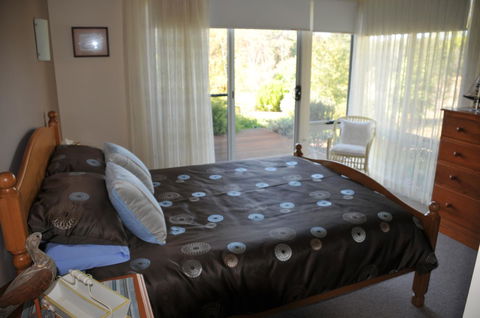 Glenelg On King Bed & Breakfast - Sydney 4u 23
