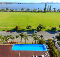 Crowne Plaza Perth - Sydney 4u