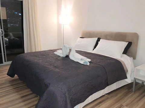 Centre Of Perth Whole Apartment W/view&spa&pool&wifi - Sydney 4u 5