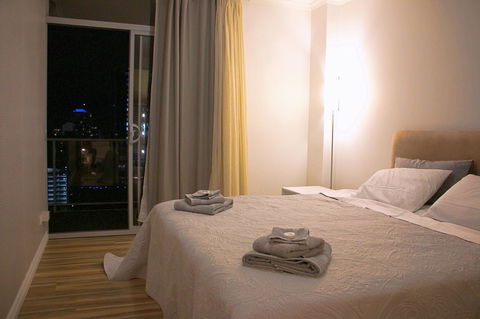 Centre Of Perth Whole Apartment W/view&spa&pool&wifi - Sydney 4u 8