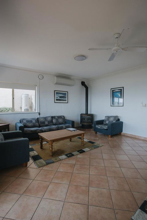 Canal Rocks Beachfront Apartments - Sydney 4u 26