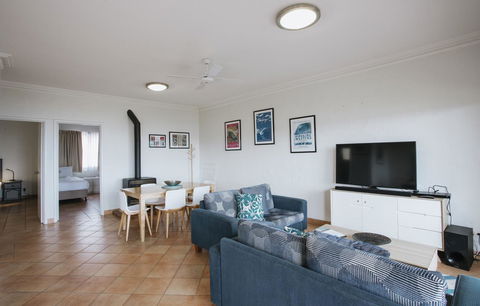 Canal Rocks Beachfront Apartments - Sydney 4u 33