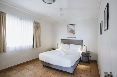 Canal Rocks Beachfront Apartments - Sydney 4u 35