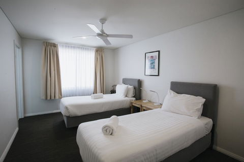 Canal Rocks Beachfront Apartments - Sydney 4u 41