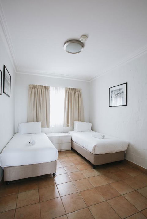 Canal Rocks Beachfront Apartments - Sydney 4u 32