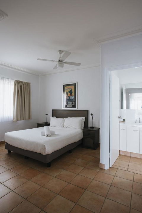 Canal Rocks Beachfront Apartments - Sydney 4u 28