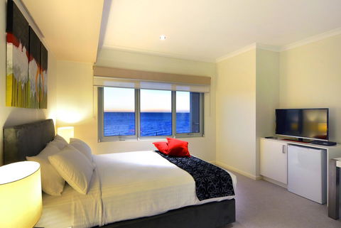 Bunbury Seaview Apartments - Sydney 4u 22