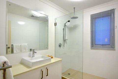 Bunbury Seaview Apartments - Sydney 4u 18