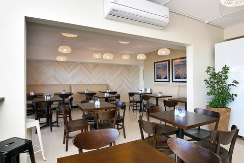 Bunbury Seaview Apartments - Sydney 4u 28