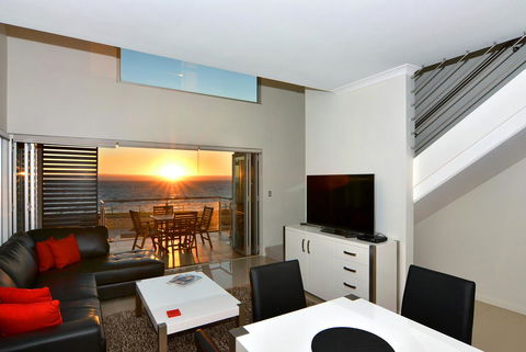 Bunbury Seaview Apartments - Sydney 4u 5