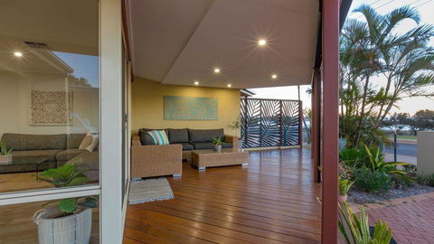 Starboard Views Kalbarri - River Front Apartment - Sydney 4u 10