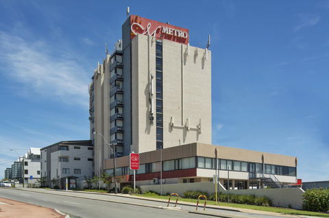 Metro Hotel Perth - Sydney 4u 5