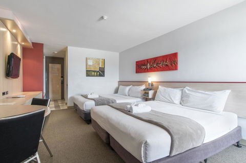 Metro Hotel Perth - Sydney 4u 22