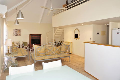 Osprey Holiday Village Unit 110 - Sydney 4u 1