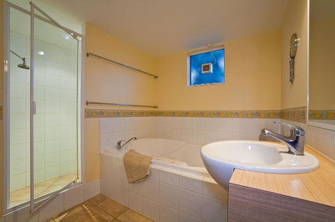 Osprey Holiday Village Unit 110 - Sydney 4u 15