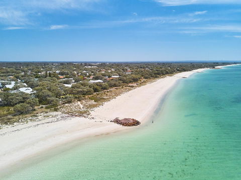 Cape View Beach Resort - Sydney 4u 9