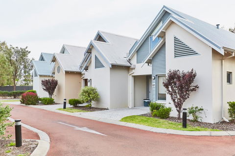 Cape View Beach Resort - Sydney 4u 4