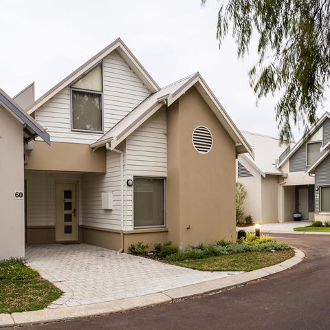 Cape View Beach Resort - Sydney 4u 32