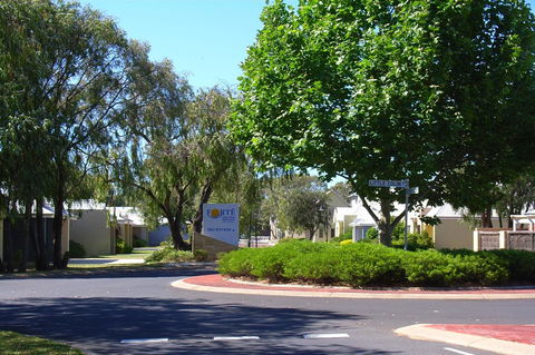 Cape View Beach Resort - Sydney 4u 42