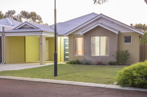 Cape View Beach Resort - Sydney 4u 33