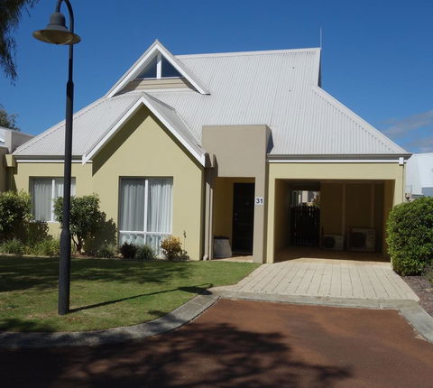 Cape View Beach Resort - Sydney 4u 20