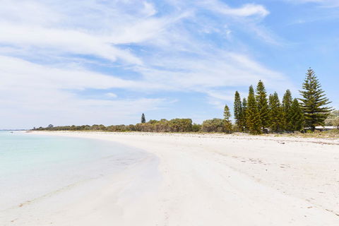 Cape View Beach Resort - Sydney 4u 11