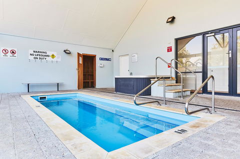 Cape View Beach Resort - Sydney 4u 15