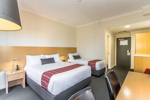 Country Comfort Perth - Sydney 4u 31