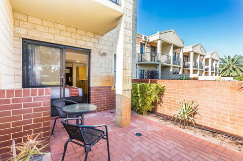Country Comfort Perth - Sydney 4u 29