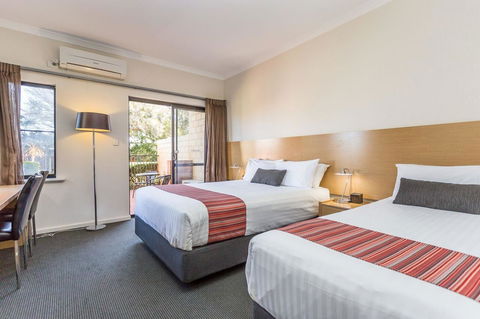 Country Comfort Perth - Sydney 4u 34