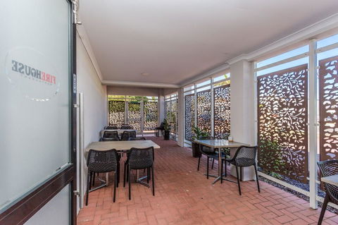 Country Comfort Perth - Sydney 4u 19