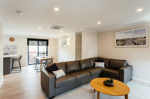Dolphin Lodge Albany - Self Contained Apartments At Middleton Beach - Sydney 4u 39