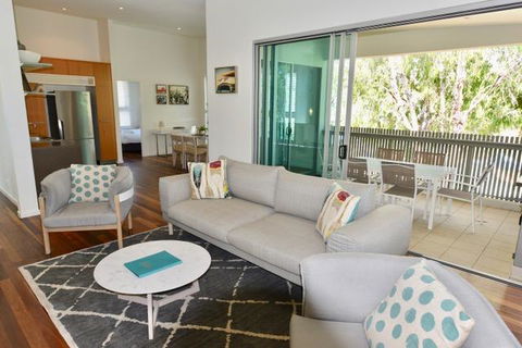 East On Byron - Accommodation Sydney 24