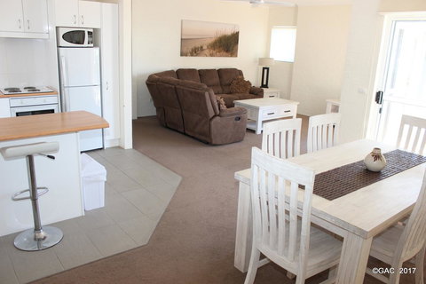 Mollymook Cove Apartments - Sydney Resort 29
