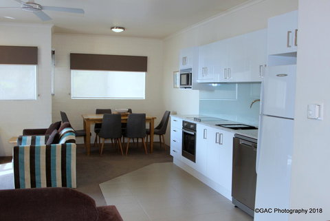 Mollymook Cove Apartments - Sydney Resort 15