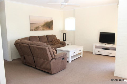 Mollymook Cove Apartments - Sydney Resort 9