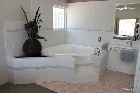 Mollymook Cove Apartments - Sydney Resort 8