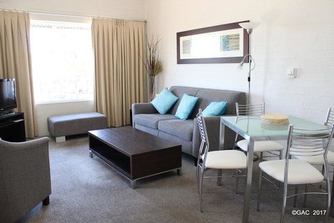 Mollymook Cove Apartments - Sydney Resort 32