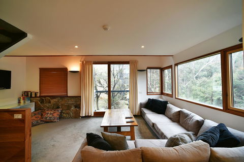 Ramshead Creek 3 - Thredbo - Sydney 4u 4