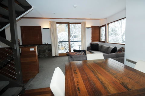 Ramshead Creek 3 - Thredbo - Sydney 4u 5