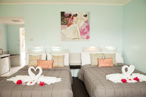Kempsey Rose Motor Inn - Sydney 4u 12