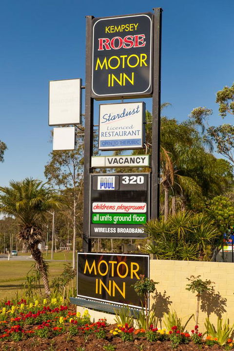 Kempsey Rose Motor Inn - Sydney 4u 30