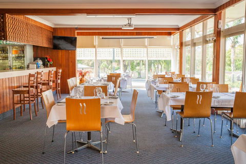 Kempsey Rose Motor Inn - Sydney 4u 5