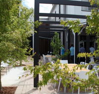 Crossroads Hotel - Sydney 4u